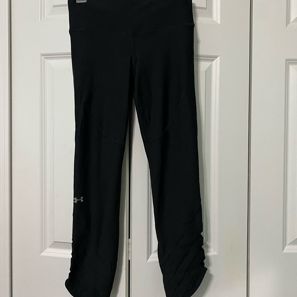 Women’s Under Armor Compression Capris